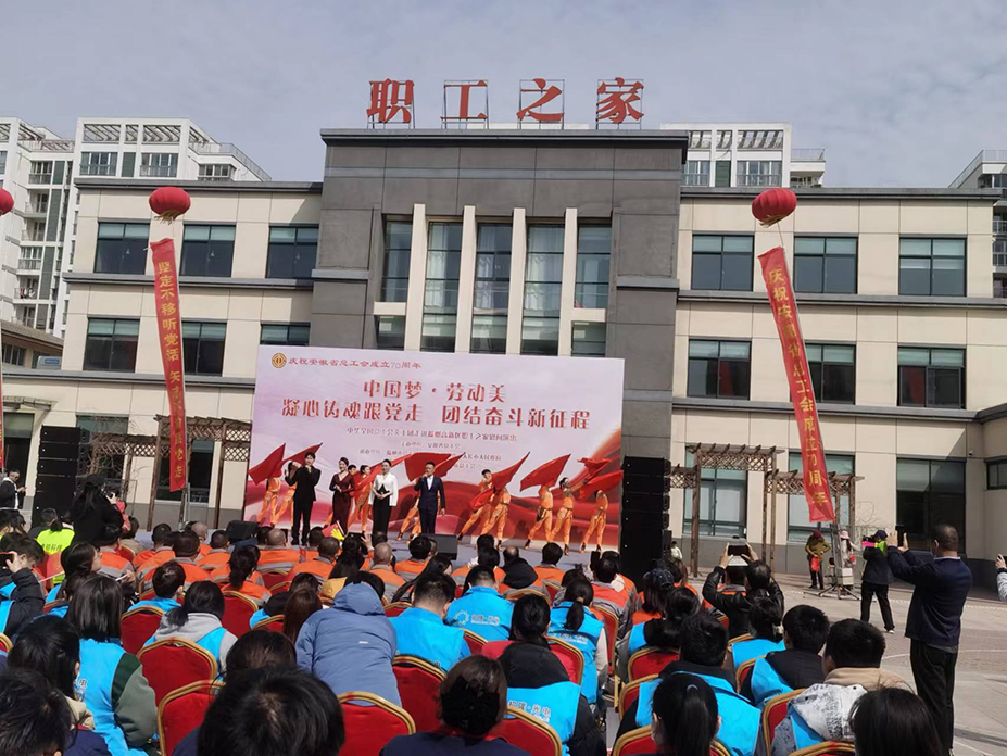 最美劳动者11.jpg